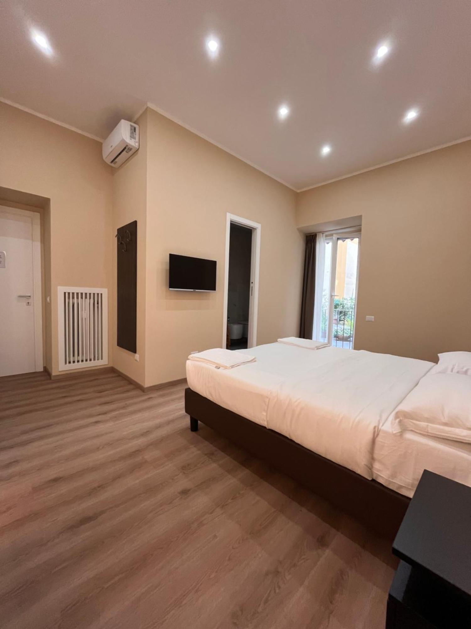 Colosseum Deluxe Rome Extérieur photo